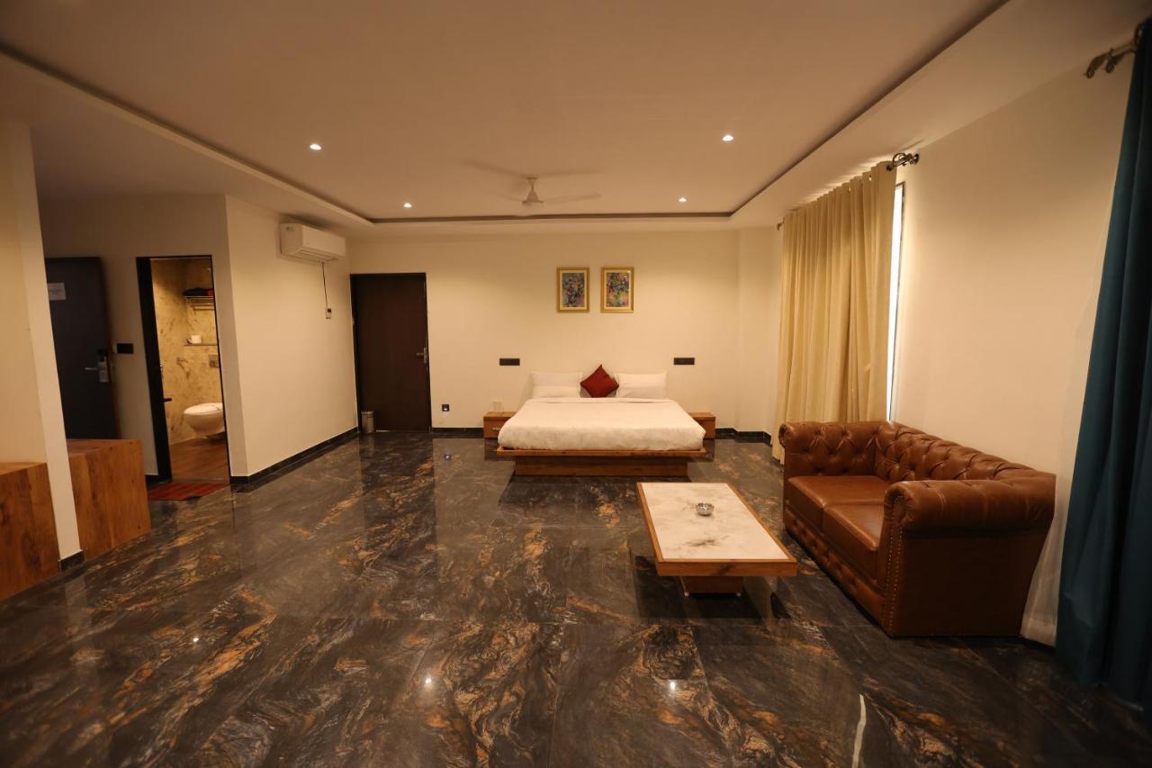 The Heritage Conventions Sagar  ภายนอก รูปภาพ